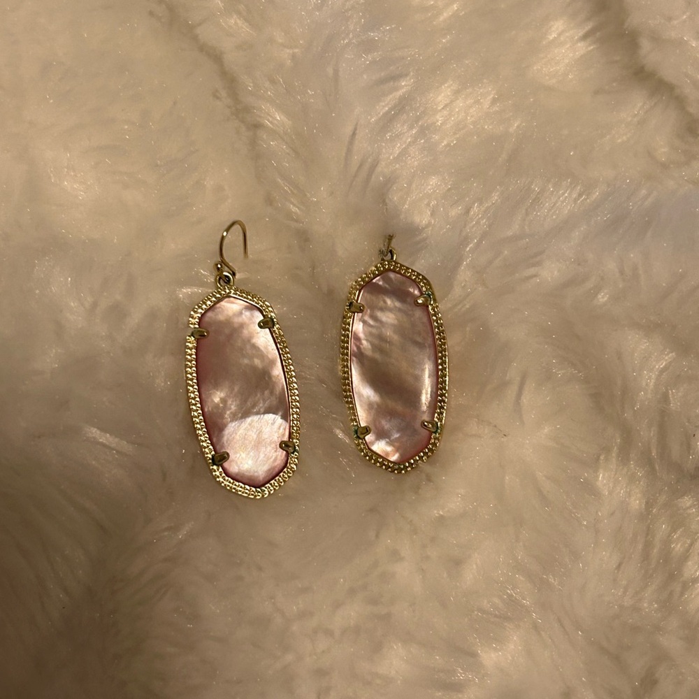 Kendra Scott Gold and Pink Oval Elle Earrings